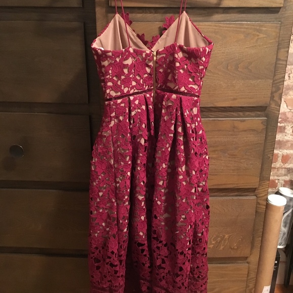 self portrait azealea dress in burgundy red size 2 - Picture 3 of 8